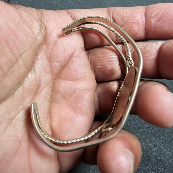 Vintage TAXCO Mexico Alpaca Silver Tone Cuff Purple Inlay Ornate Heart Bracelet - Picture 7 of 8